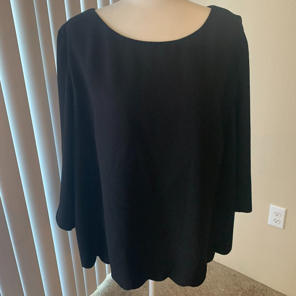 Black blouse in size 18
